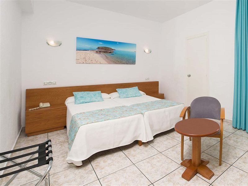 Hotel Tropical San Antonio  Bagian luar foto